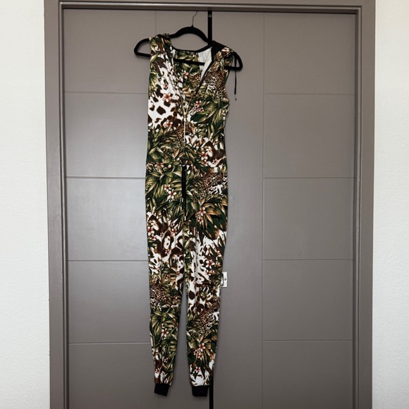 bebe Green Leopard Tropical Print Jumpsuit - Picture 2 of 11